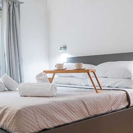 Luxavocadoloft Duomo 10M Villa มิลาน ภายนอก รูปภาพ